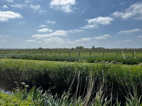 Whitstable, CW18, 2 bed park home, Alberta Holiday Park